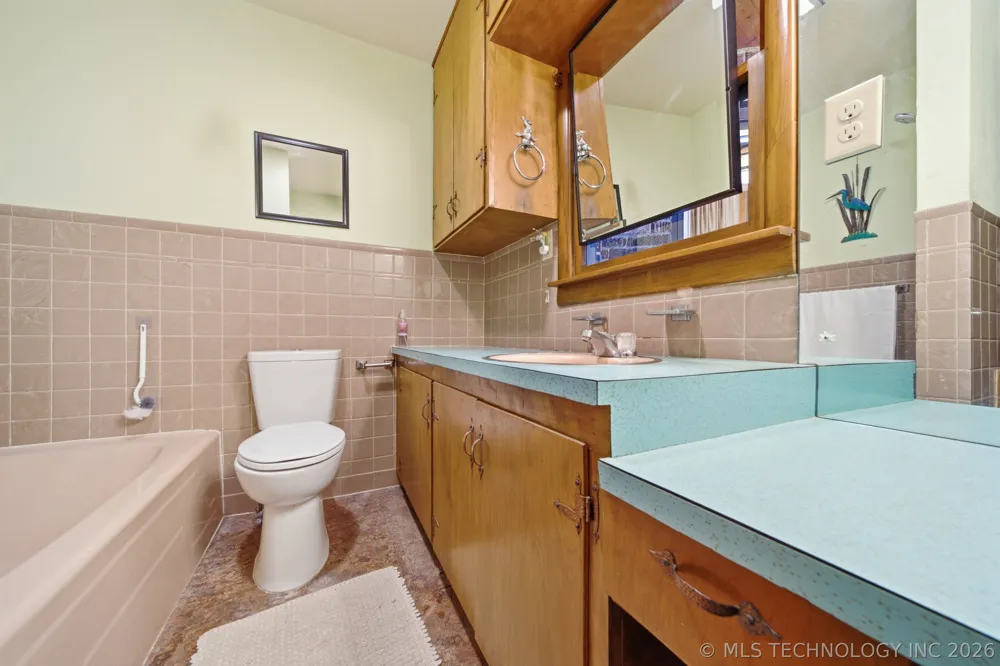 1217 Kansas Street Pawnee, OK 74058