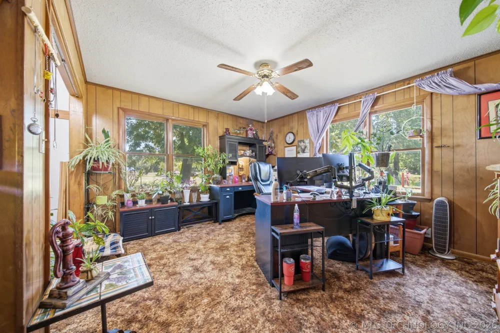 1217 Kansas Street Pawnee, OK 74058