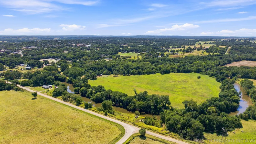 1217 Kansas Street Pawnee, OK 74058
