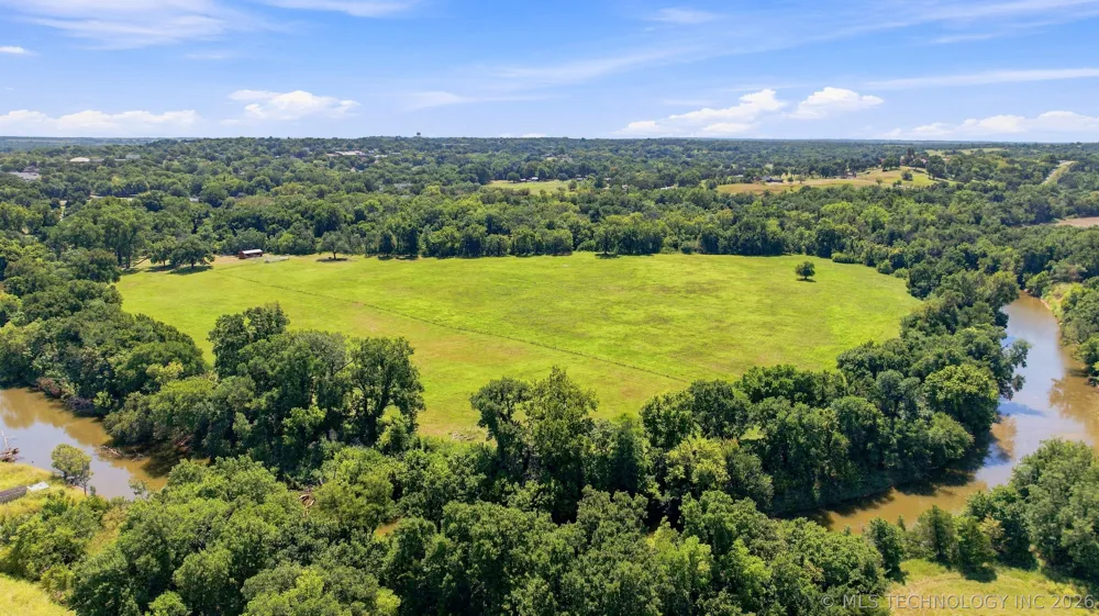 1217 Kansas Street Pawnee, OK 74058
