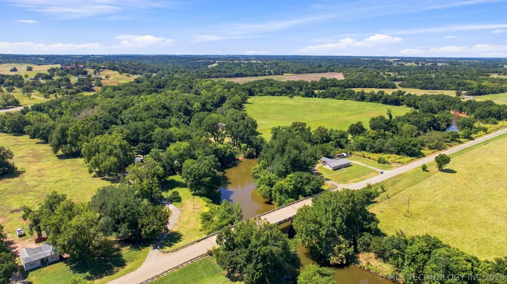 1217 Kansas Street Pawnee, OK 74058