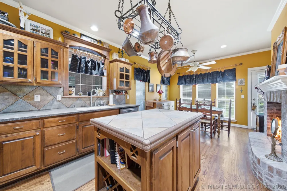 3104 Oak Avenue Broken Arrow, OK 74012