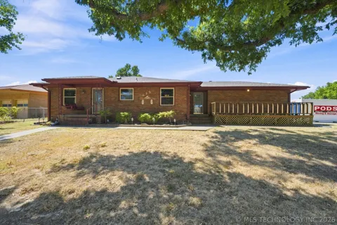 325 Hillside Drive