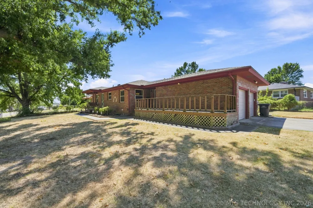 325 Hillside Drive Bartlesville, OK 74006