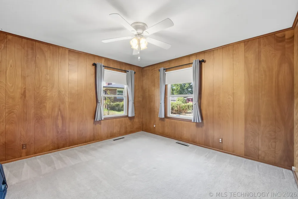 325 Hillside Drive Bartlesville, OK 74006
