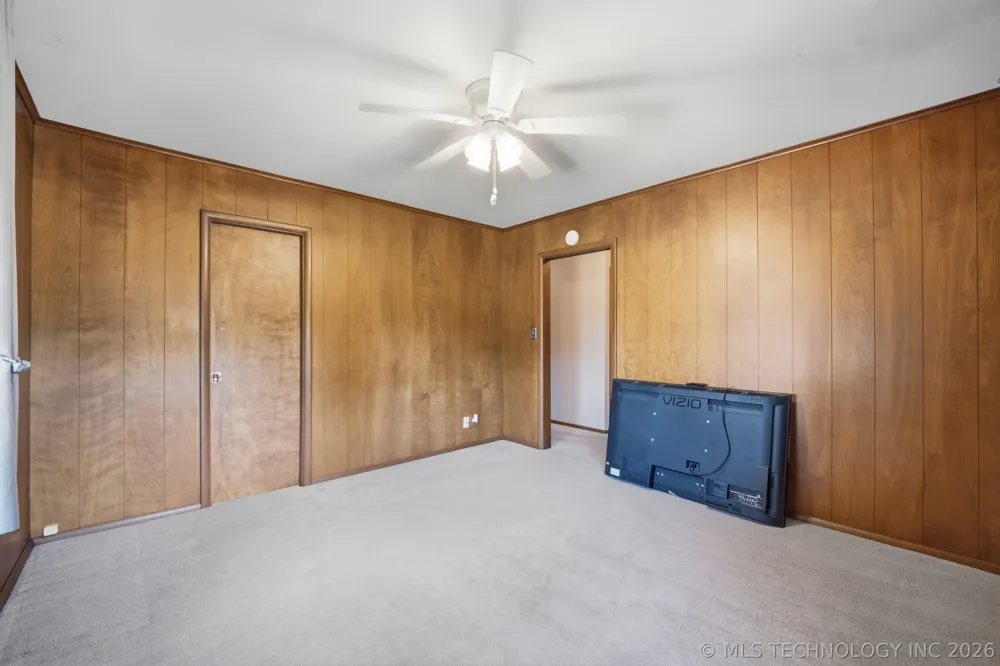 325 Hillside Drive Bartlesville, OK 74006