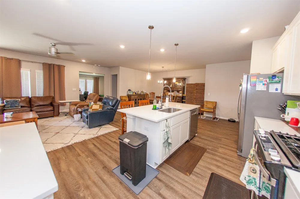 1502 S 72nd Place Broken Arrow, OK 74014