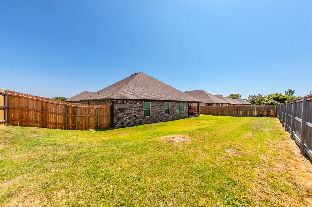 1502 S 72nd Place Broken Arrow, OK 74014