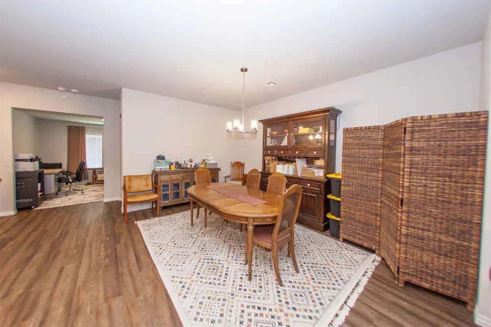 1502 S 72nd Place Broken Arrow, OK 74014