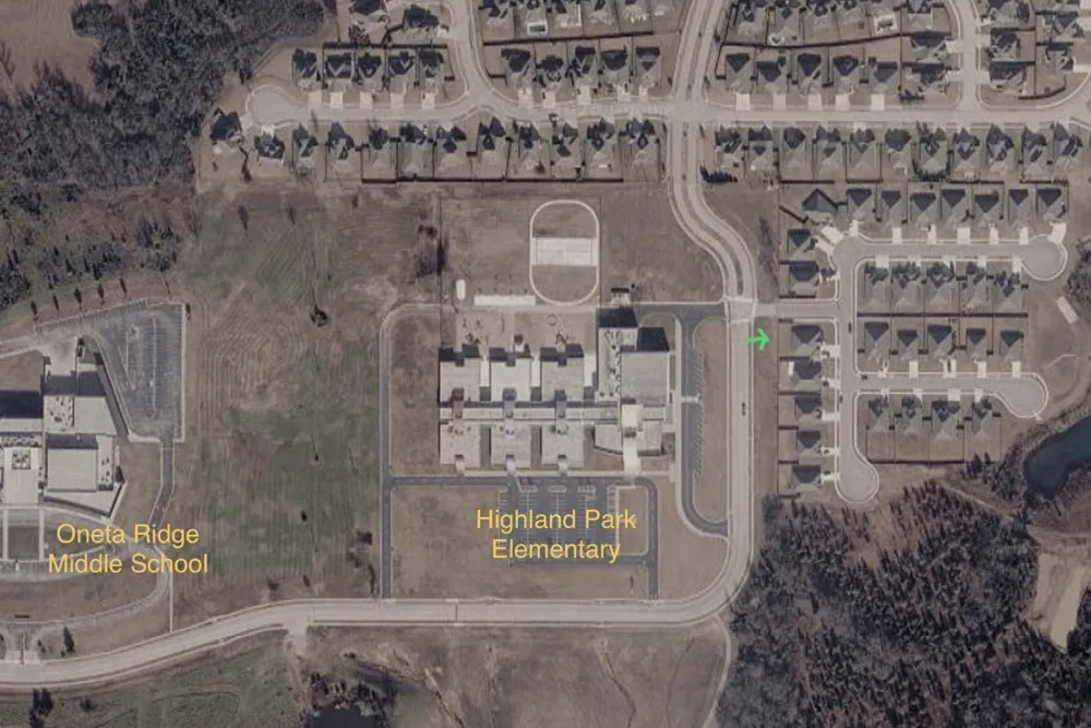 1502 S 72nd Place Broken Arrow, OK 74014
