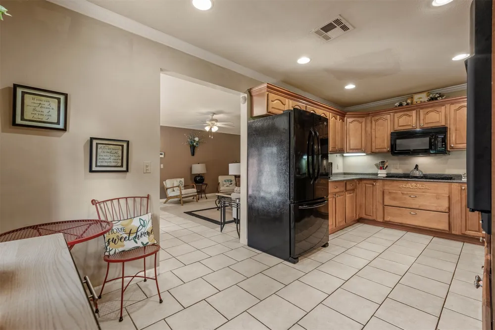 1810 W Independence Street Tulsa, OK 74127
