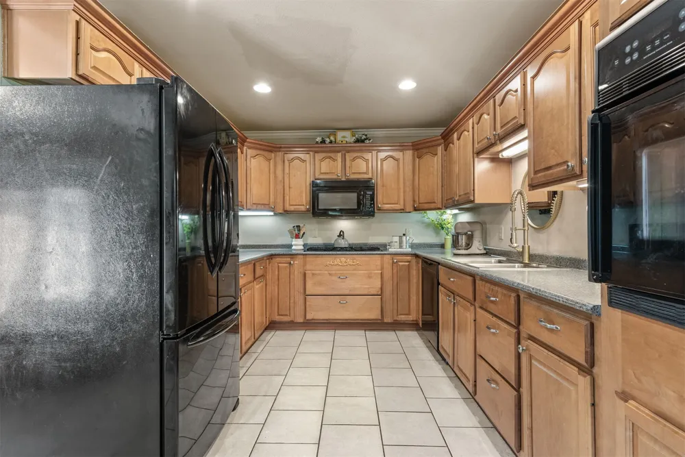 1810 W Independence Street Tulsa, OK 74127