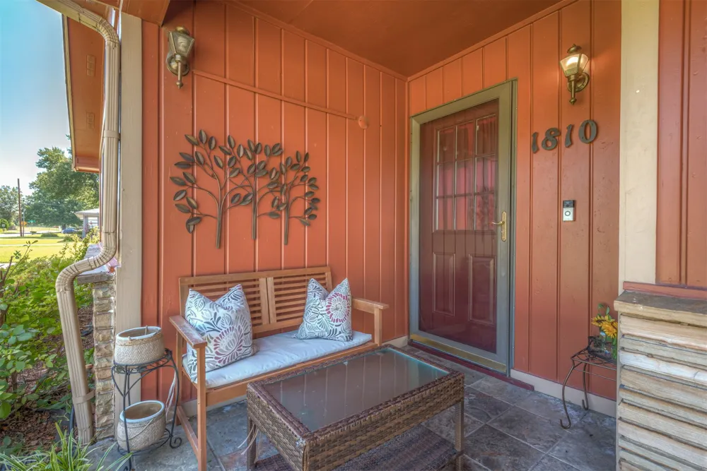 1810 W Independence Street Tulsa, OK 74127