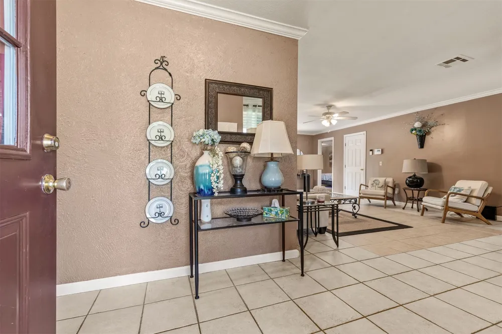 1810 W Independence Street Tulsa, OK 74127