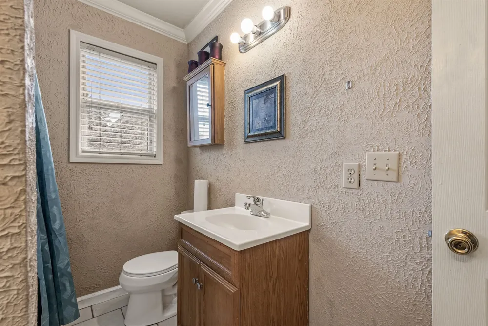 1810 W Independence Street Tulsa, OK 74127