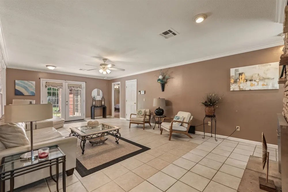 1810 W Independence Street Tulsa, OK 74127