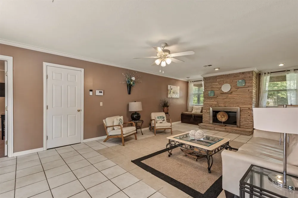 1810 W Independence Street Tulsa, OK 74127