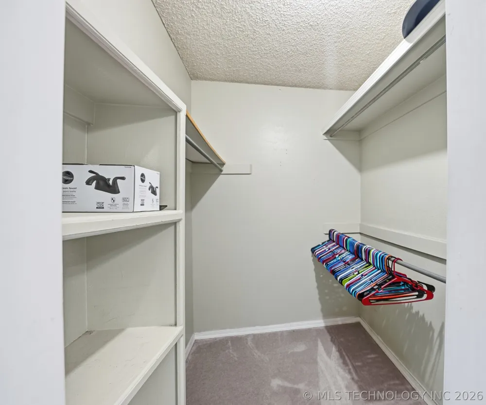 1016 E 13th Street Claremore, OK 74017