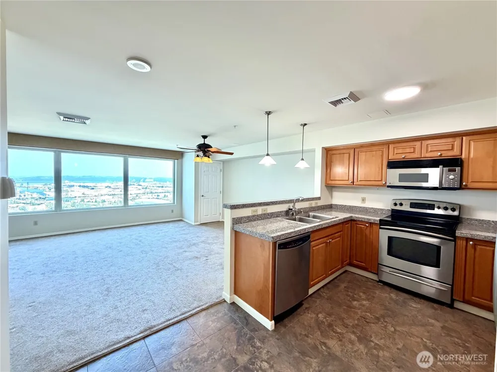 3201 Pacific Avenue #1007 Tacoma, WA 98418