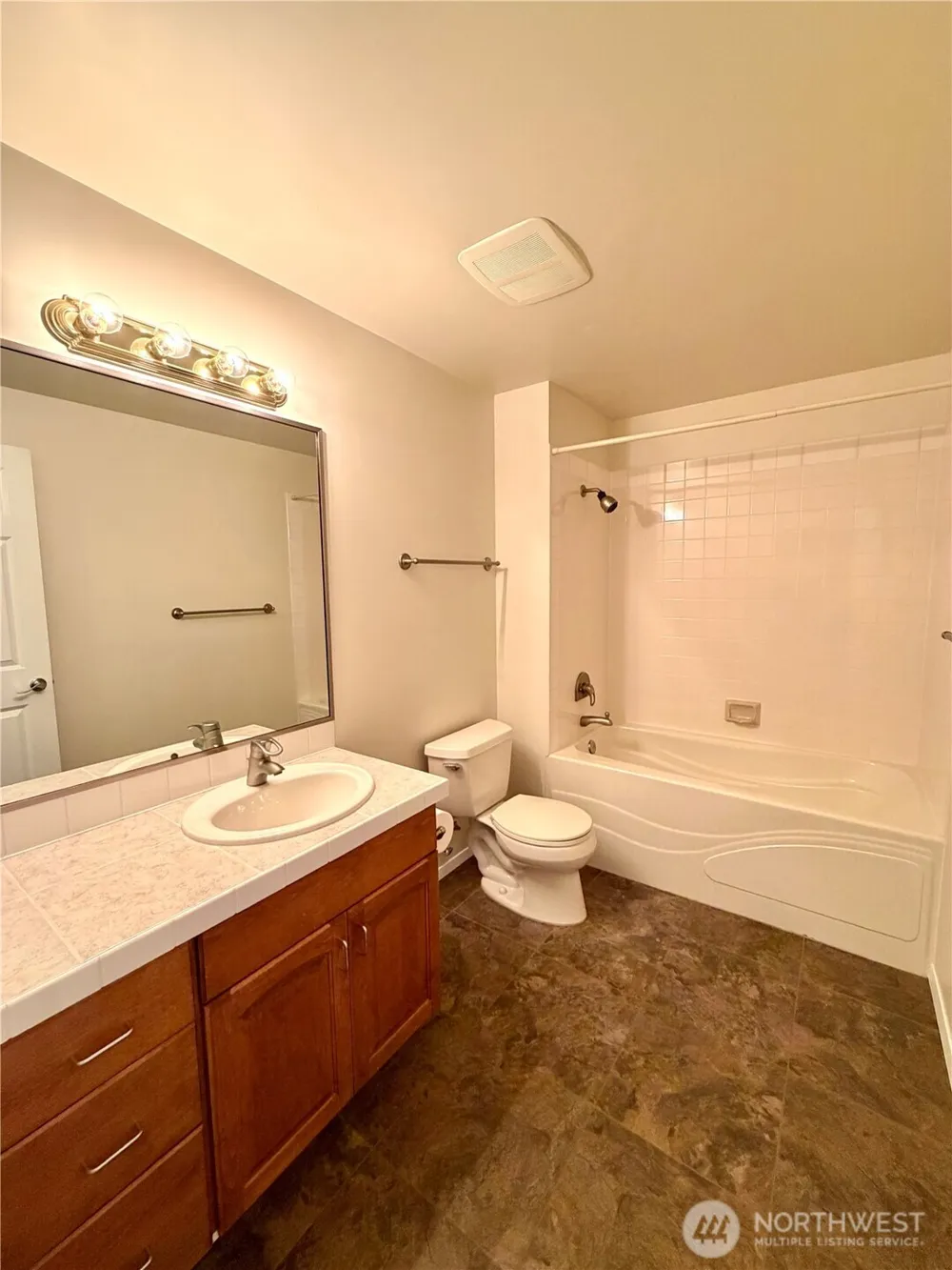3201 Pacific Avenue #1007 Tacoma, WA 98418