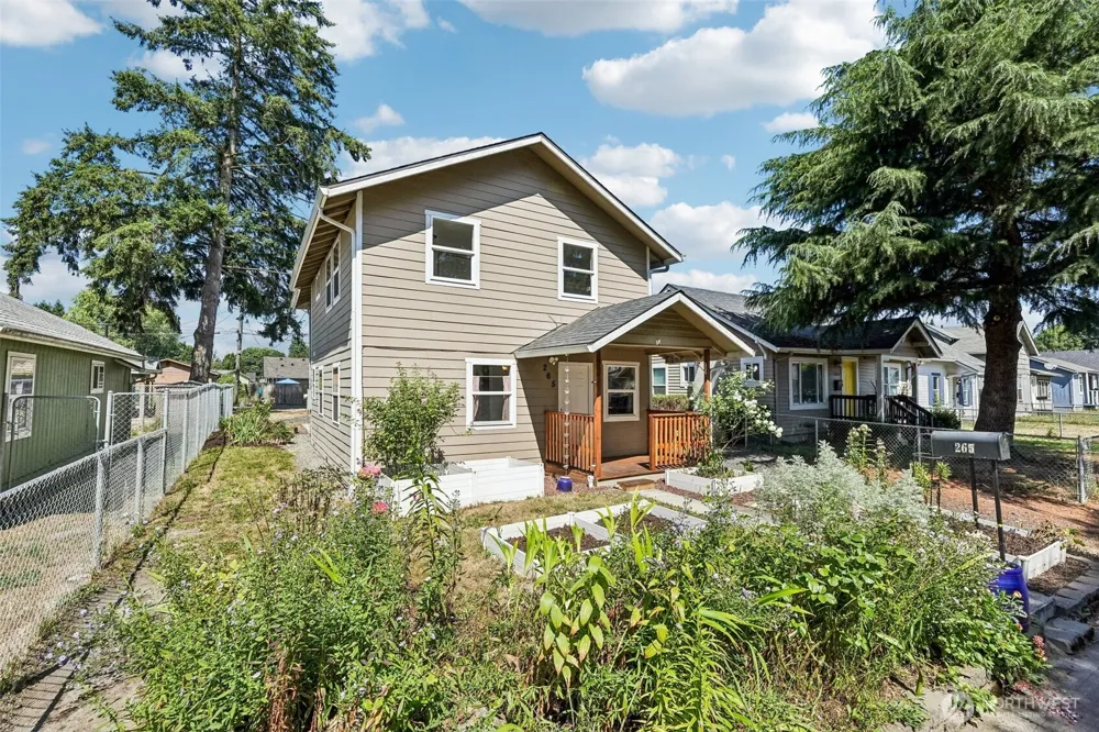 265 17th Avenue Longview, WA 98632