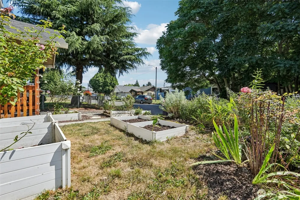265 17th Avenue Longview, WA 98632