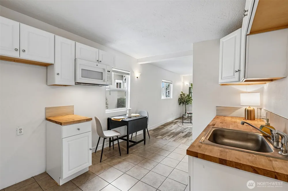 265 17th Avenue Longview, WA 98632