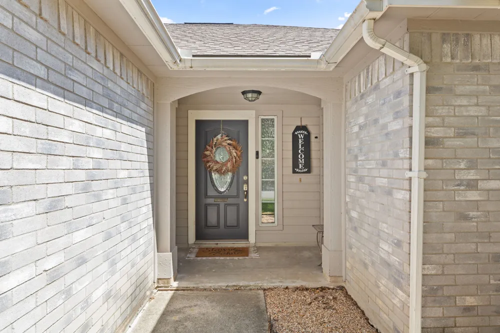 130 Riley Cove Kyle, TX 78640