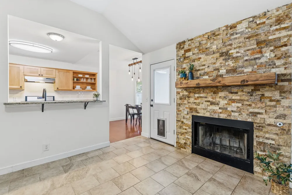 130 Riley Cove Kyle, TX 78640