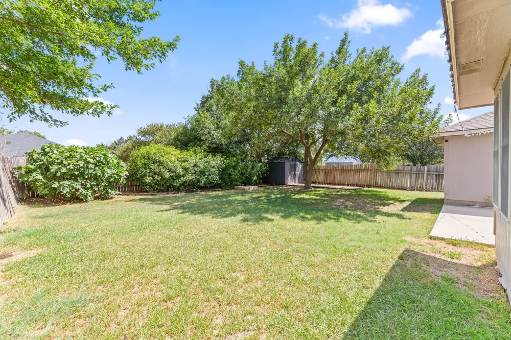 130 Riley Cove Kyle, TX 78640