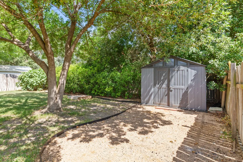 130 Riley Cove Kyle, TX 78640