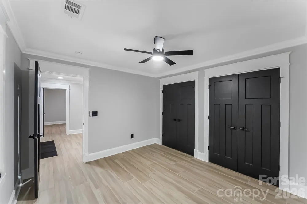276 Coopers Drive Hendersonville, NC 28739