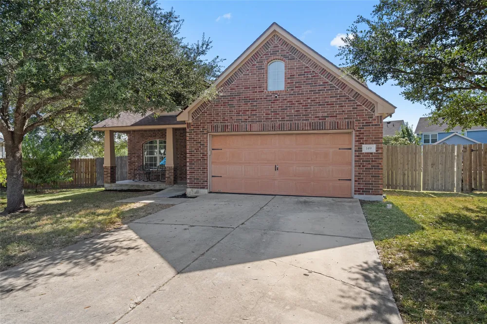 149 Dropper Kyle, TX 78640