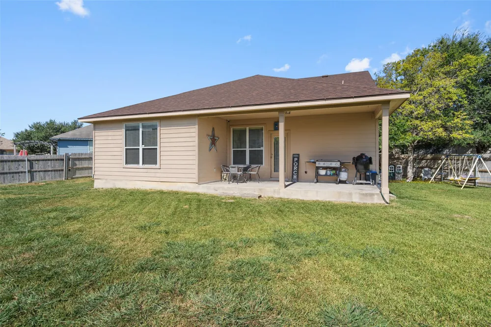 149 Dropper Kyle, TX 78640