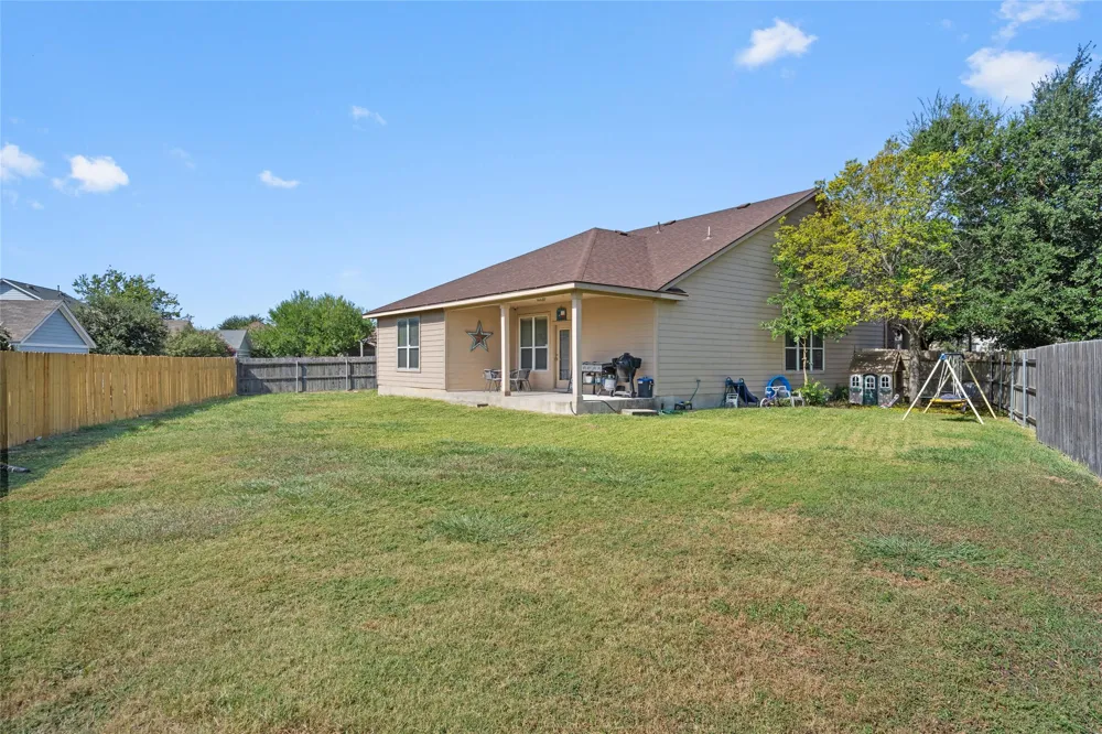149 Dropper Kyle, TX 78640