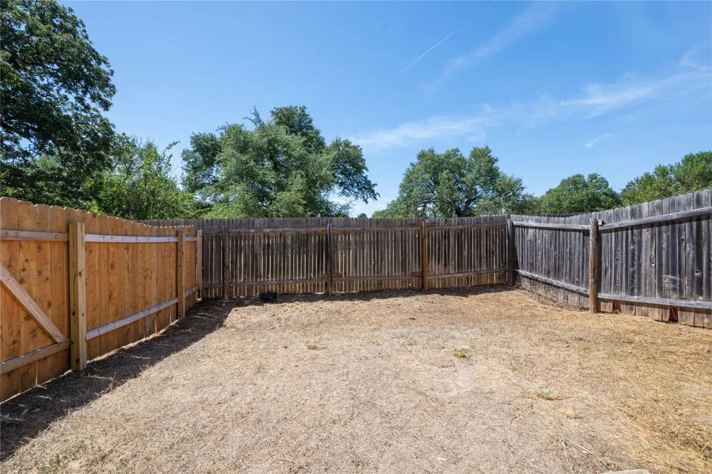 2410 Great Oaks Drive #402 Round Rock, TX 78681