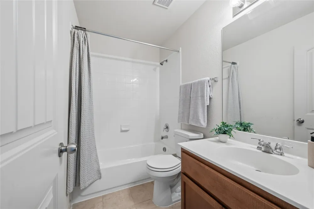 2410 Great Oaks Drive #402 Round Rock, TX 78681