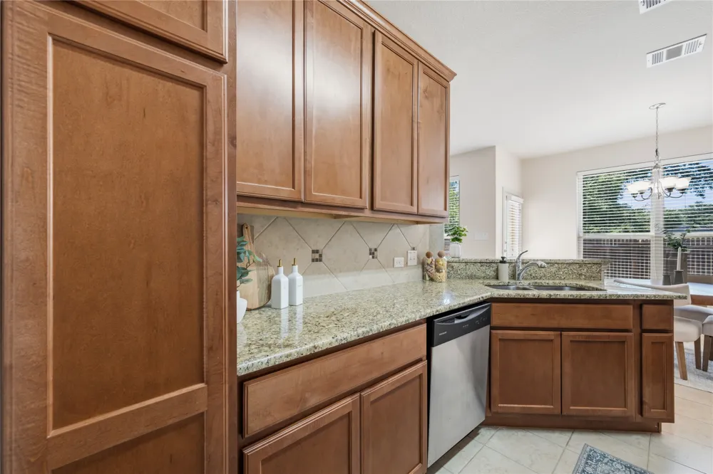 2410 Great Oaks Drive #402 Round Rock, TX 78681