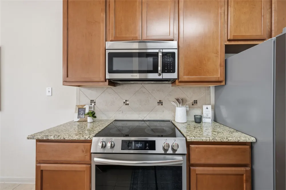 2410 Great Oaks Drive #402 Round Rock, TX 78681