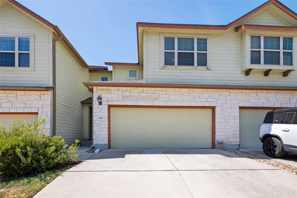 2410 Great Oaks Drive #402 Round Rock, TX 78681