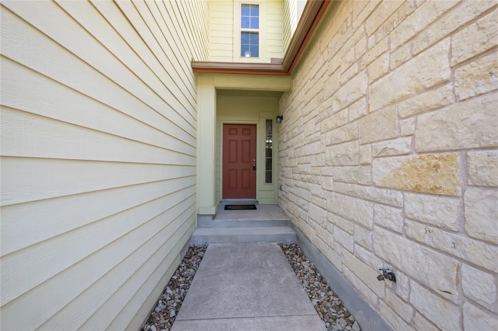 2410 Great Oaks Drive #402 Round Rock, TX 78681