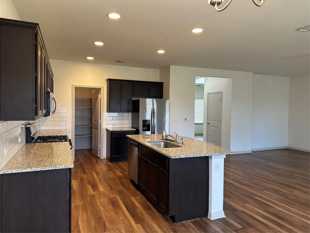 1440 Fairhaven Gateway Georgetown, TX 78626