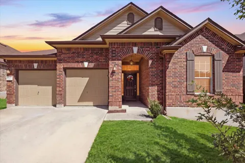 1113 Renaissance Trail