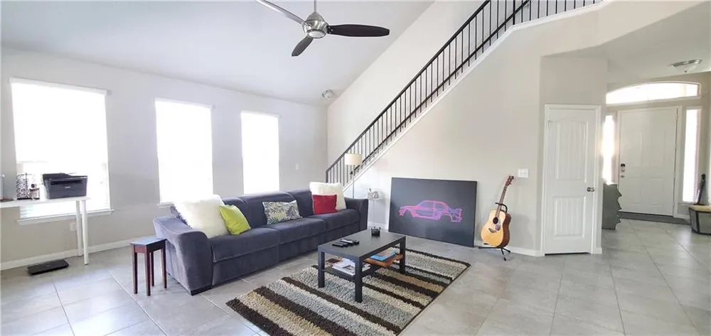 16425 Pienza Drive Pflugerville, TX 78660