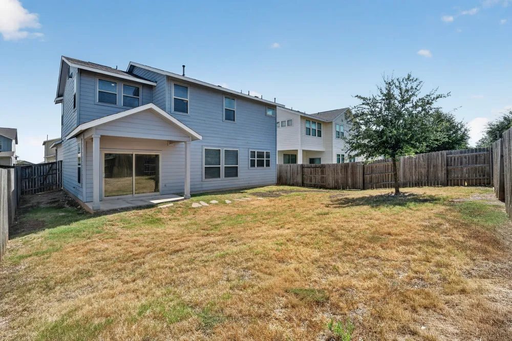 8013 Turnberry Lane Austin, TX 78744
