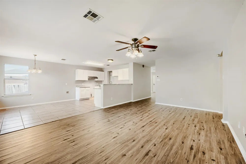708 Pampas Ricas Drive Leander, TX 78641
