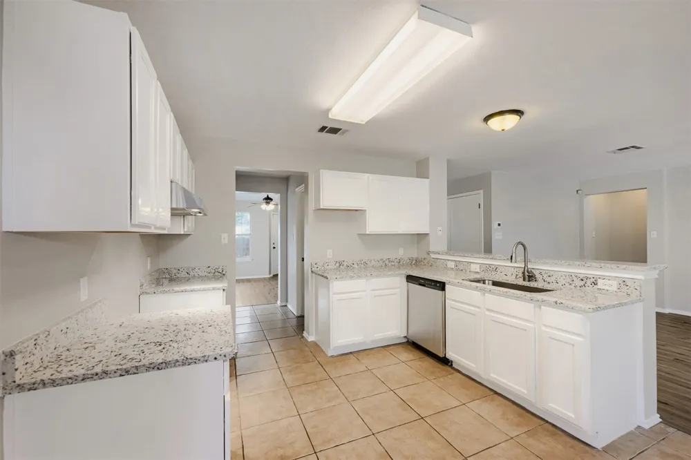 708 Pampas Ricas Drive Leander, TX 78641