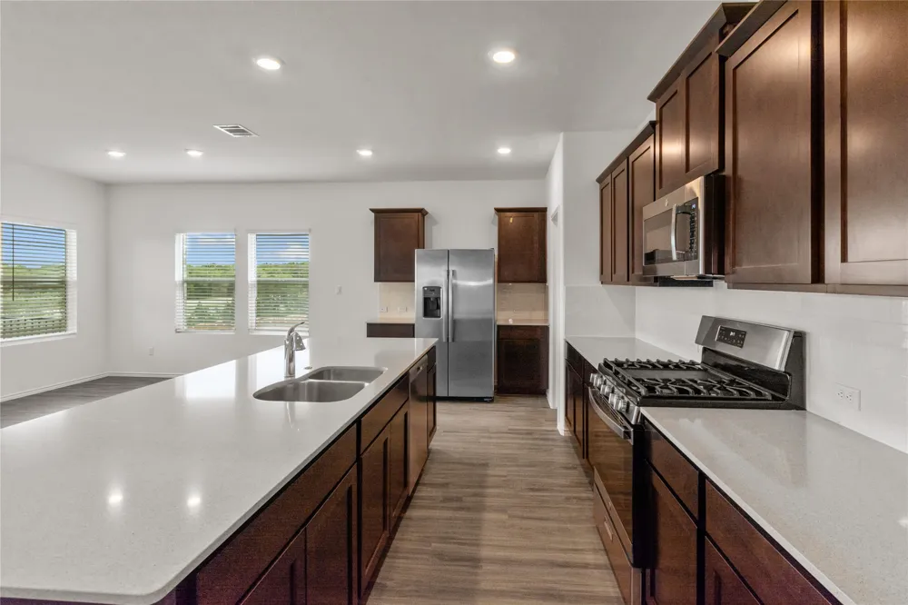 1108 Mallow Road Leander, TX 78641