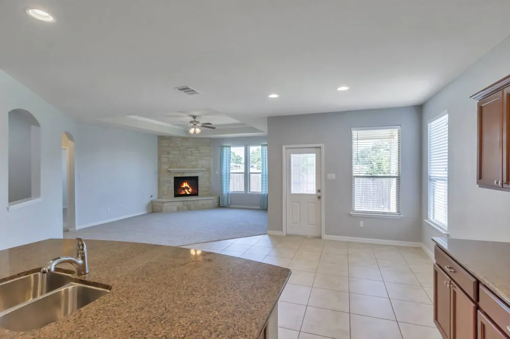 2012 Elaina Loop Leander, TX 78641