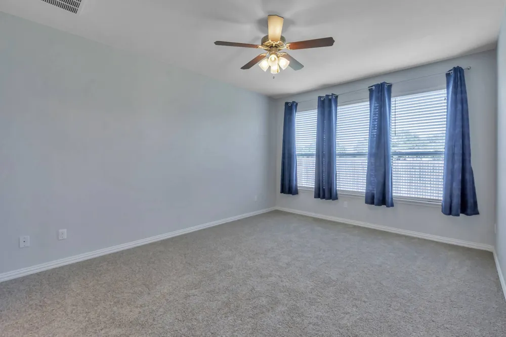 2012 Elaina Loop Leander, TX 78641